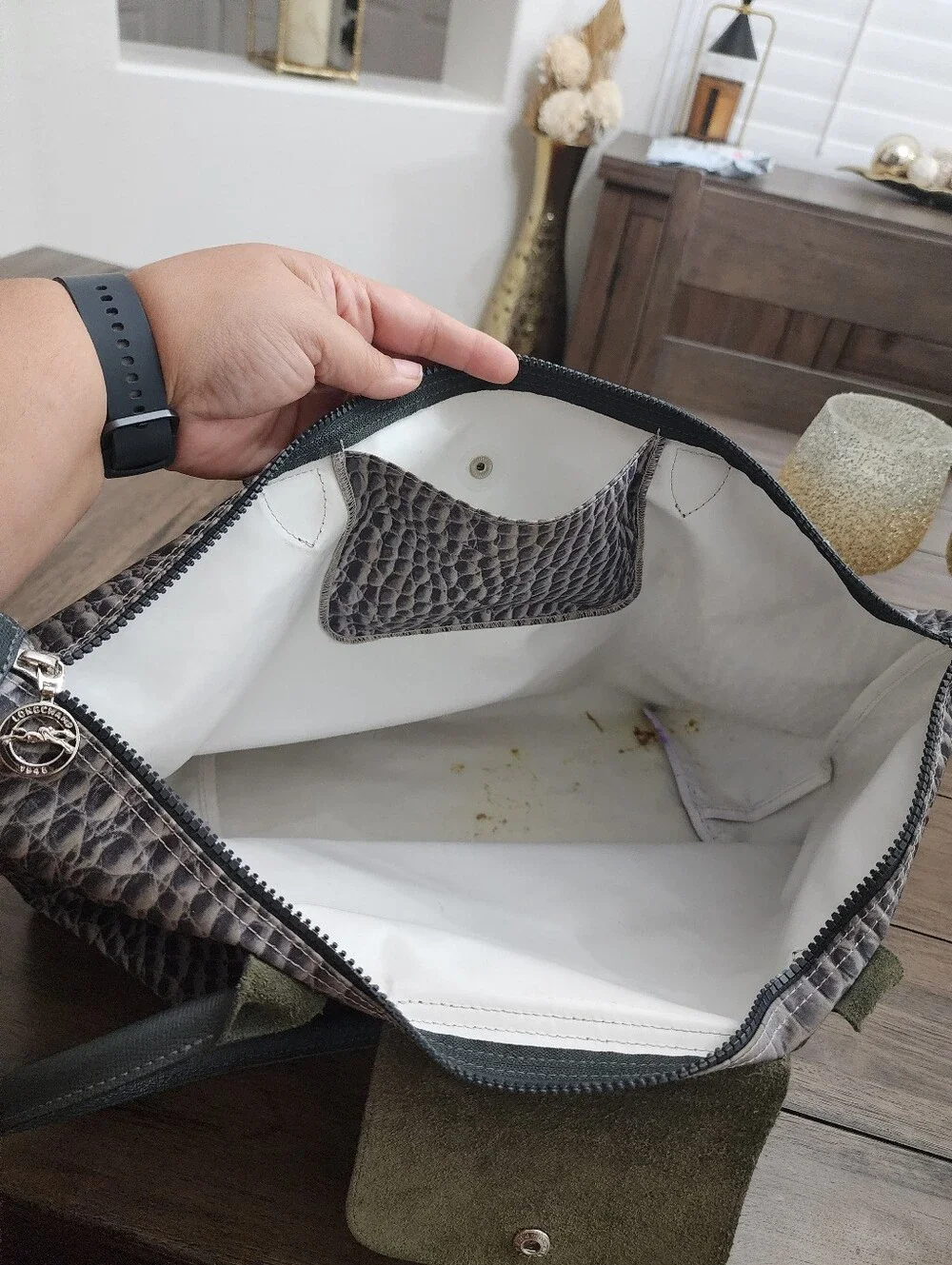 Longchamp stylish croc